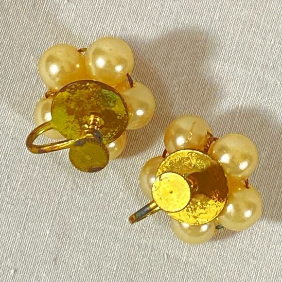 Vintage Pearly Bead Wired Cluster Earrings Screw Back - Picture 6 of 8
